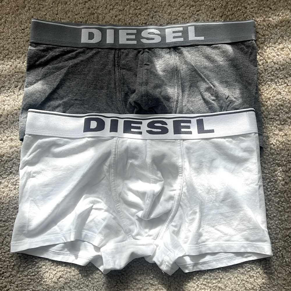 Men’s Diesel size M grey/white 2 pack underwear brand knew